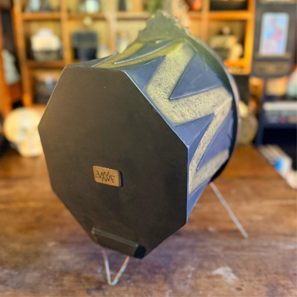 Scrywell - The depth, from the side Deep faceted scrying mirror box shown from the side, handmade black mirror, Scrywells by WMFrewolfe